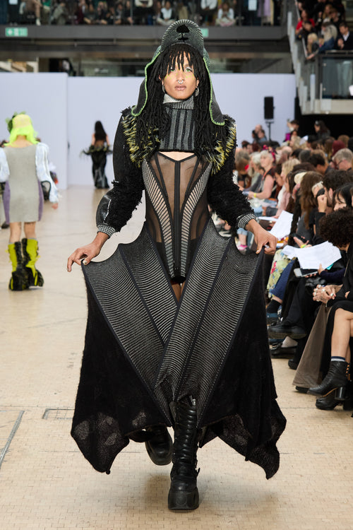 OBSIDIAN VAULT SCULPTURAL GOWN